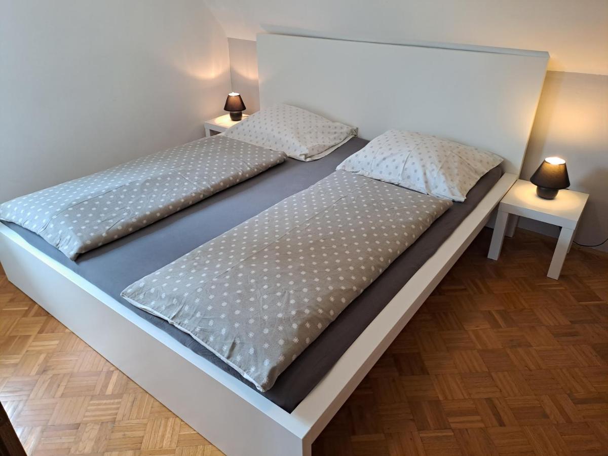 בובק Apartments In Green House מראה חיצוני תמונה